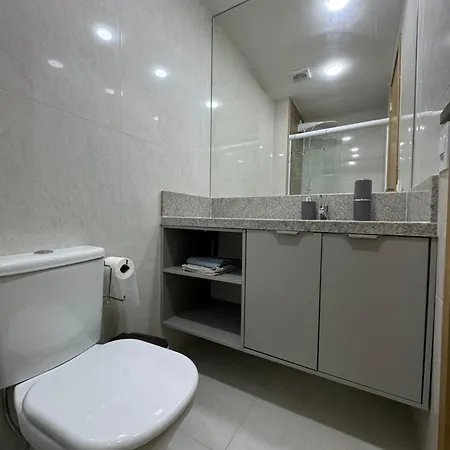 Apt Equipado Com Estacionamento Salvador Exterior photo